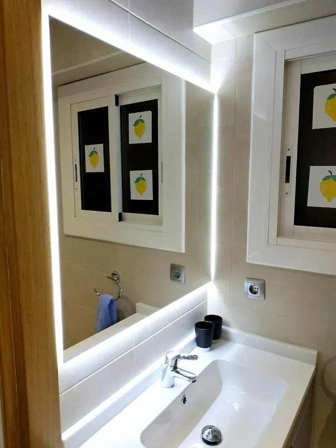 Modern Apartment In Salou With Shared Pool 45 M²