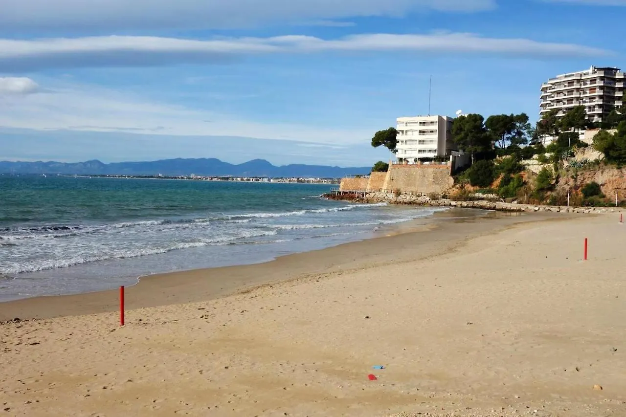 Modern Apartment In Salou With Shared Pool 45 M² 0*,  Spagna